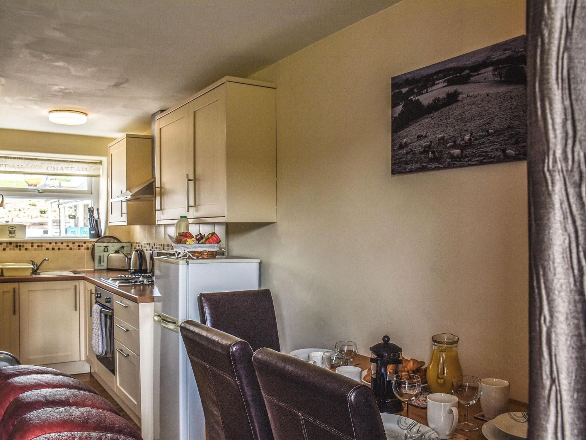 Robin Cottage Llandeilo Exterior photo